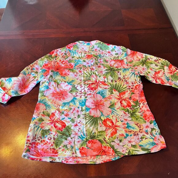 Cathy Petite‎ PM Floral Button-Up Shirt  3/4 Sleeve tropical print - Picture 10 of 10